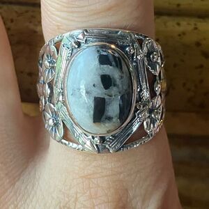 Natural White Buffalo Sterling Silver Ring Size 8